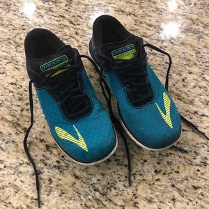 Women’s Brooks Pure flow 6 tennis shoe